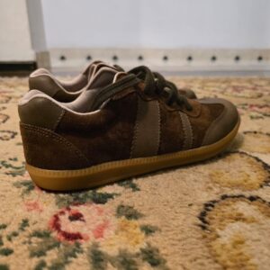 ZAPATILLAS GAMUZA Y CUERO